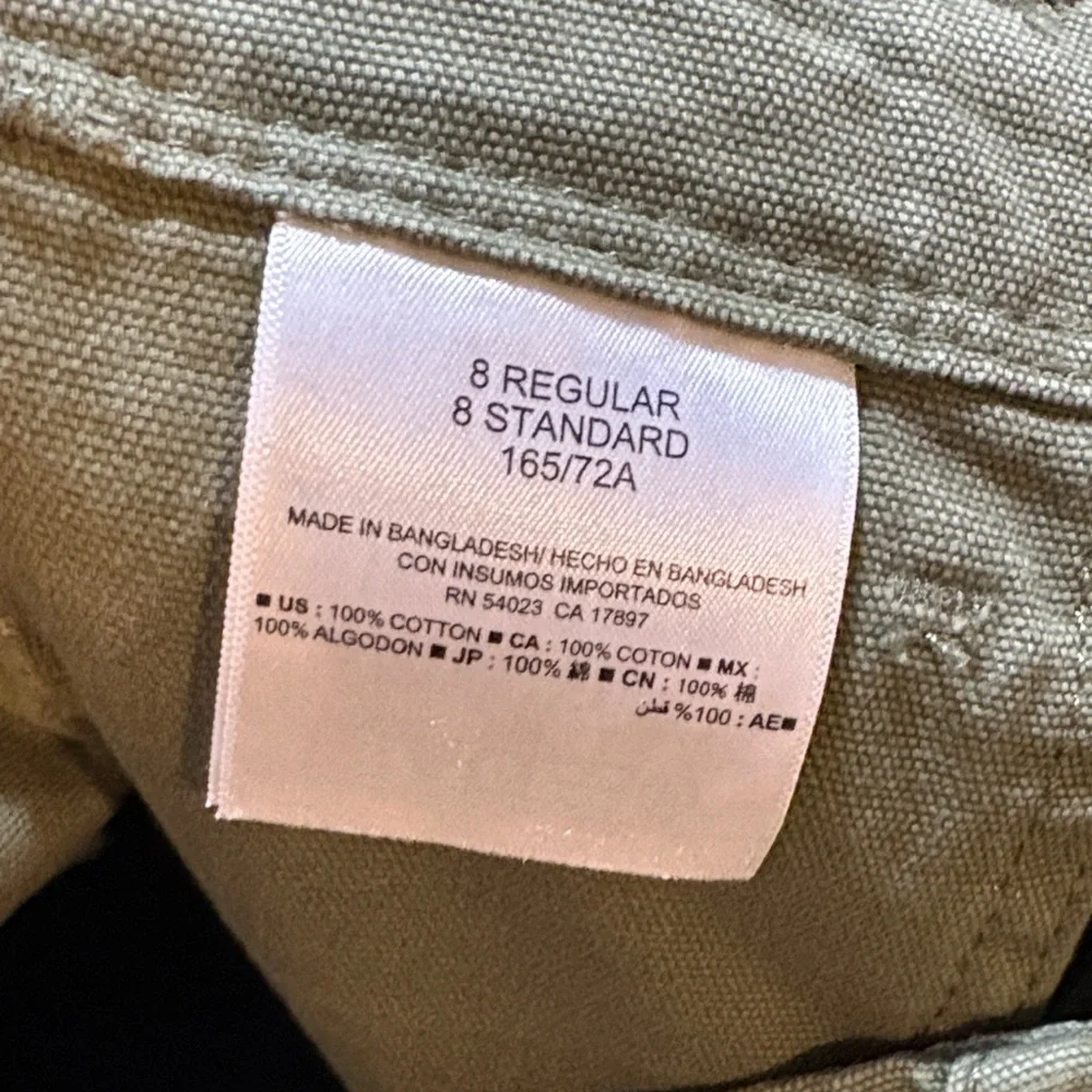 Old Navy Olive Utility Roll-Cuff Shorts - Picture 6 of 6